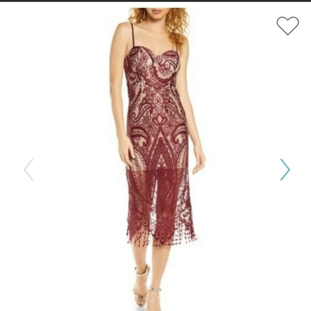 NWT Lulu’s lace overlay midi dress